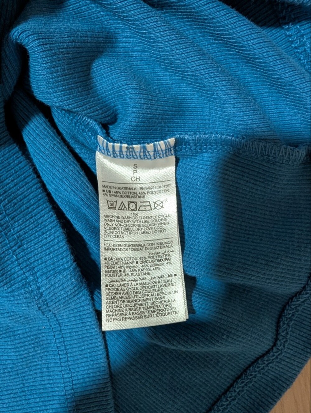 Old Navy Cropped Ribbed Tank Bundle - Picture 5 of 5